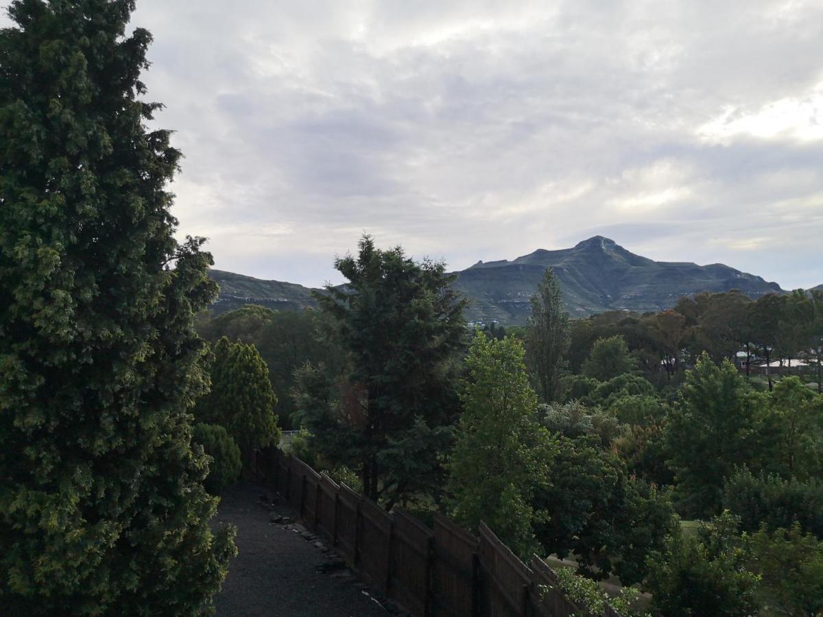 Clarens On Collett Vila Exterior foto